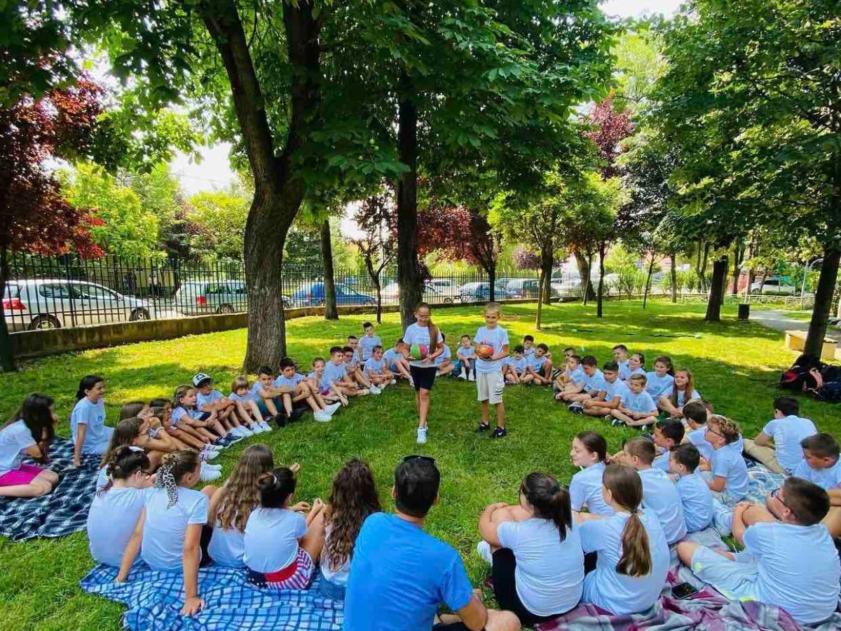 Prime Minister Albin Kurti visits the academy